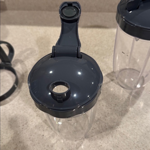 Nutri Bullet Accesories - Picture 7 of 8